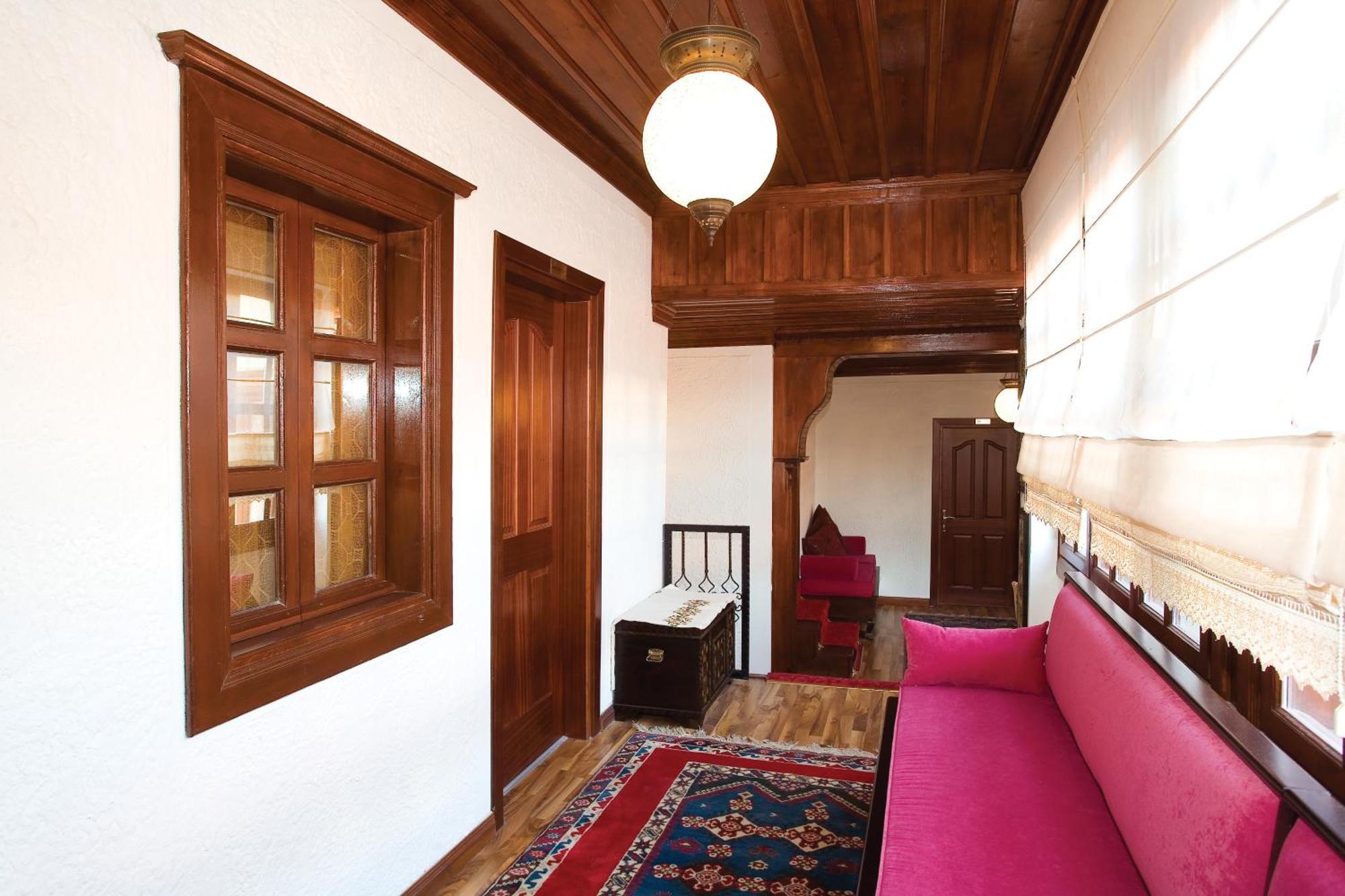 Cicerone Lodge Hotel Antalya Exterior photo